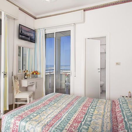 Hotel Titanus Bellaria-Igea Marina Extérieur photo