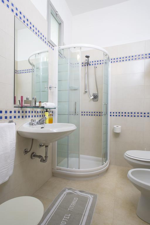 Hotel Titanus Bellaria-Igea Marina Extérieur photo