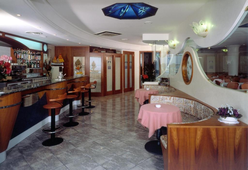 Hotel Titanus Bellaria-Igea Marina Extérieur photo