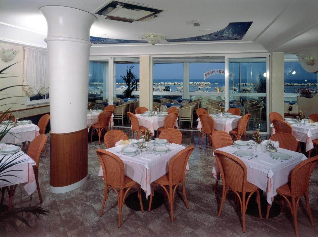 Hotel Titanus Bellaria-Igea Marina Extérieur photo